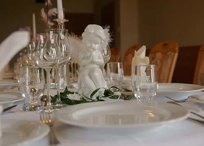 格罗兹基酒店 3* 波兹南